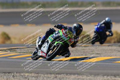 media/Oct-08-2022-SoCal Trackdays (Sat) [[1fc3beec89]]/Turn 14 (1050am)/